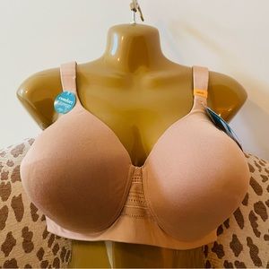Vanity Fair Beyond Comfort Full Figure Wirefree Bra.